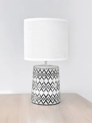 Black And White Etched Ceramic Table Lamp