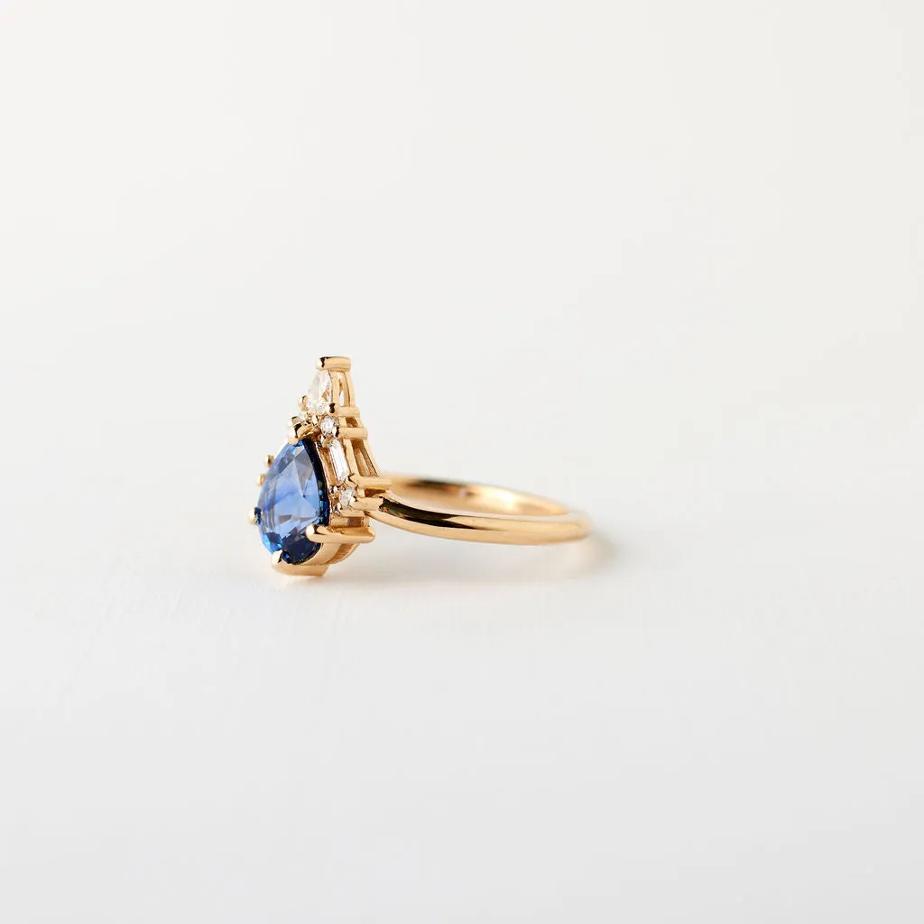 Nori ring - 1.21 carat blue pear sapphire