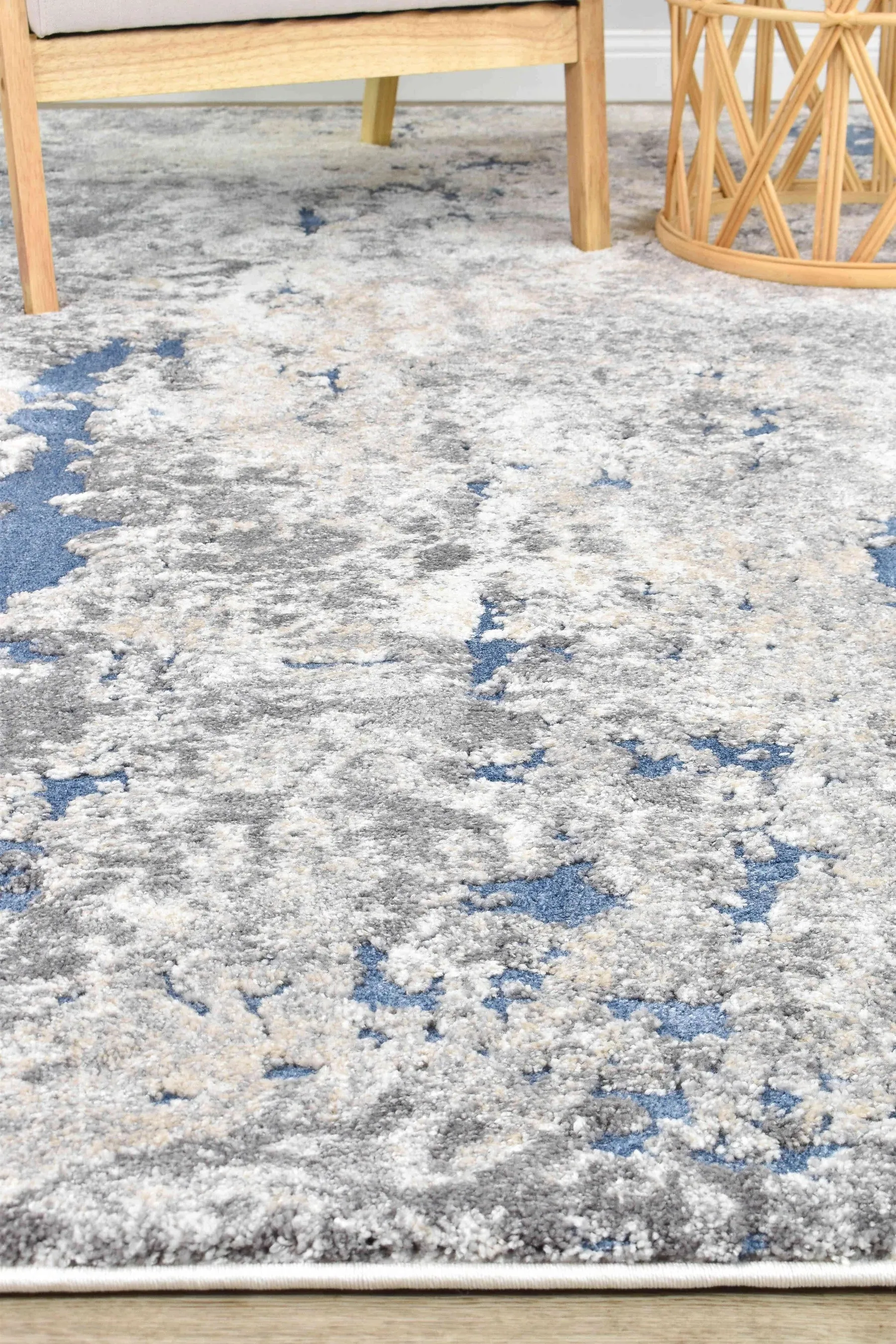 Sofia 09726B Northern Sky Rug by Austex